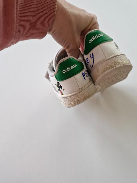 Tenisky mickey, adidas,26