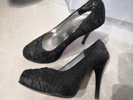 Čierne lodičky na vysokom podpätku, 36