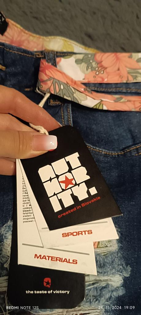 Kraťase, authority,m