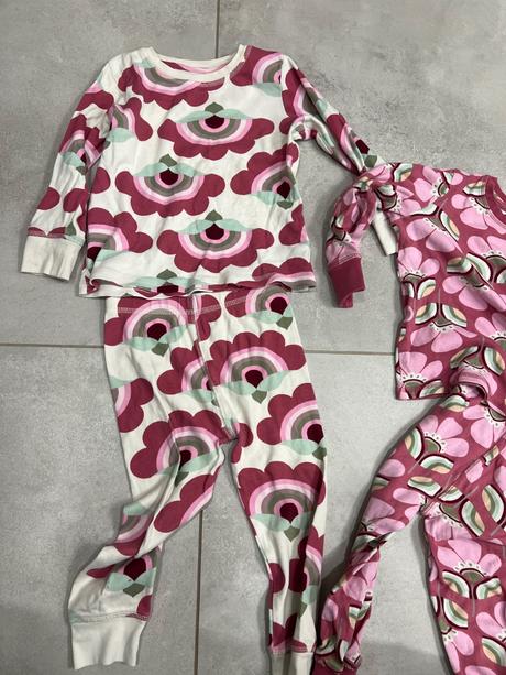 Pyžamká next č.98, next,98