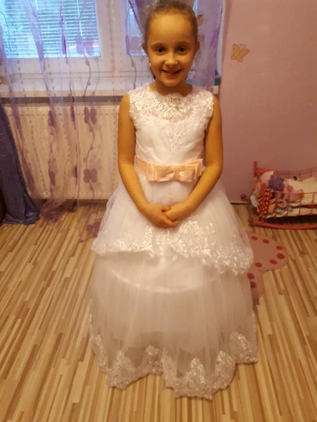 Saty na prve sväté prijímanie, 140