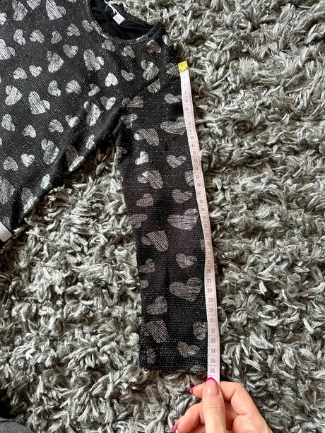 Slavnostne saty, 104