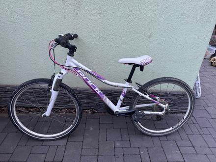 Bicykel rock machine catherine 24, 24