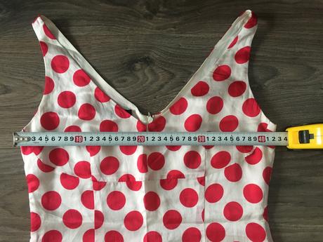 Nádherné hodvábne šaty, 36