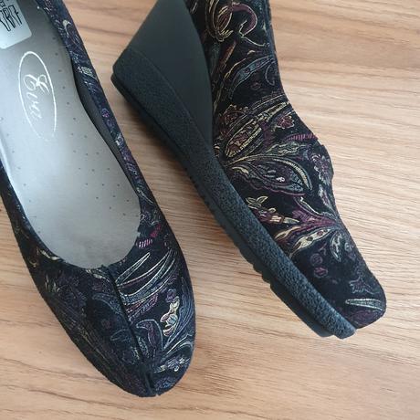 Lodičky čierne, 39