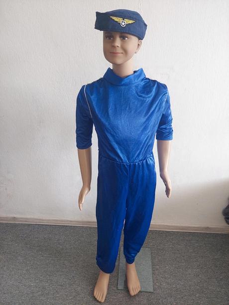 Letuška karnevalový komplet kostým veľ.134,