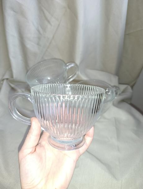 Set 4roch veľkých šálok, 