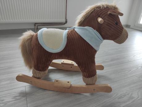 Hojdací kôň plyš/drevo, 