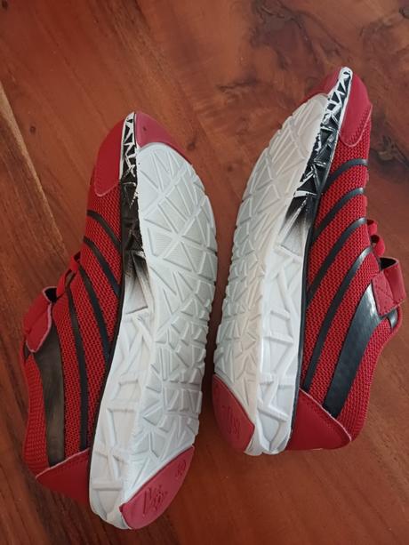 Tenisky do telocvične, deichmann,34