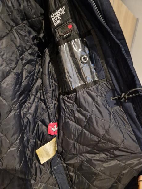 Zimna bunda khujo, l