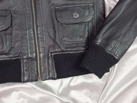 Kvalitná kožená bunda, 38