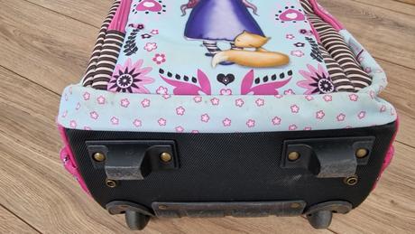 Školská taška na kolieskach, 