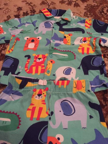 Pyzamo flanelove, next,86