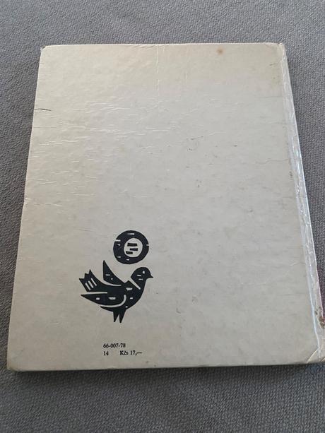 Stará retro rozprávková kniha junácka pasovačka,