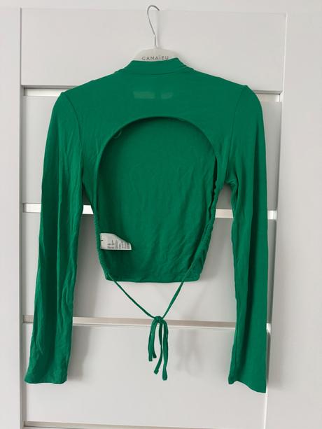 Top s odlahenym chrbtom, h&m,xs