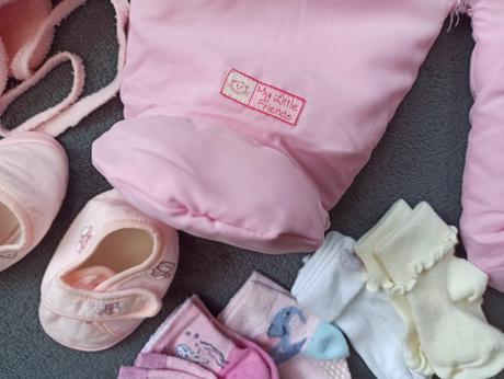 Kombinéza s doplnkami, 68