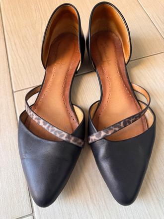 Nádherné kožené balerínky, 40