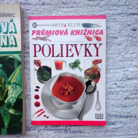 Hydina, zelenina, polievky, 