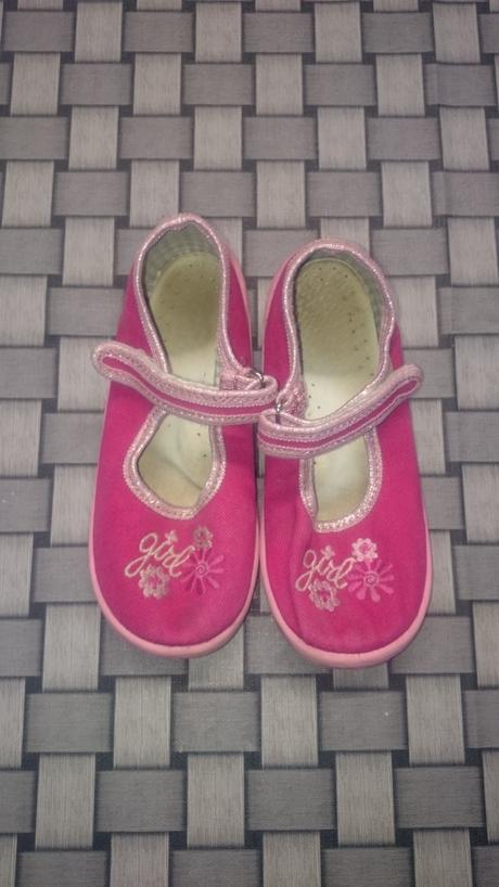 Dievčenské balerínky, 27