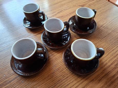 Poháre a podšalky, 