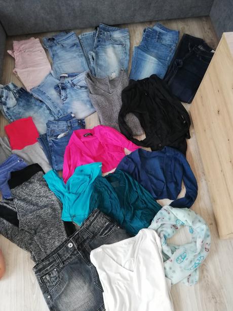 Balík oblečenia xs a s, s