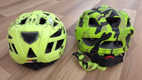 Cyklisticke prilby s a m, s