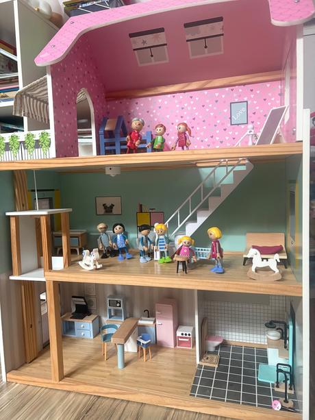 Dreveny domček pre babiky, 