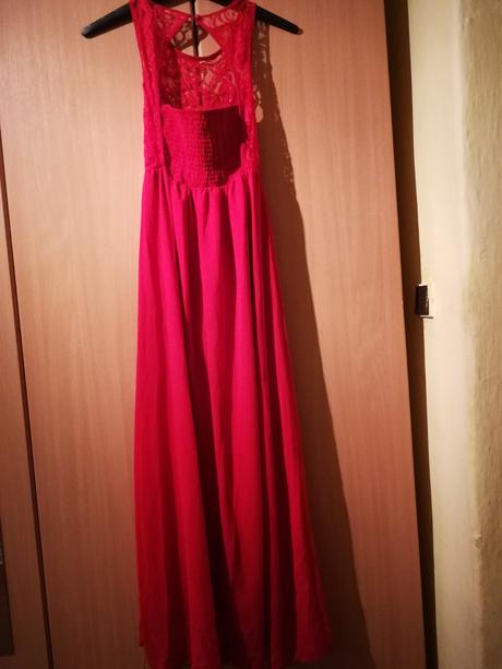 Cervene saty, xs