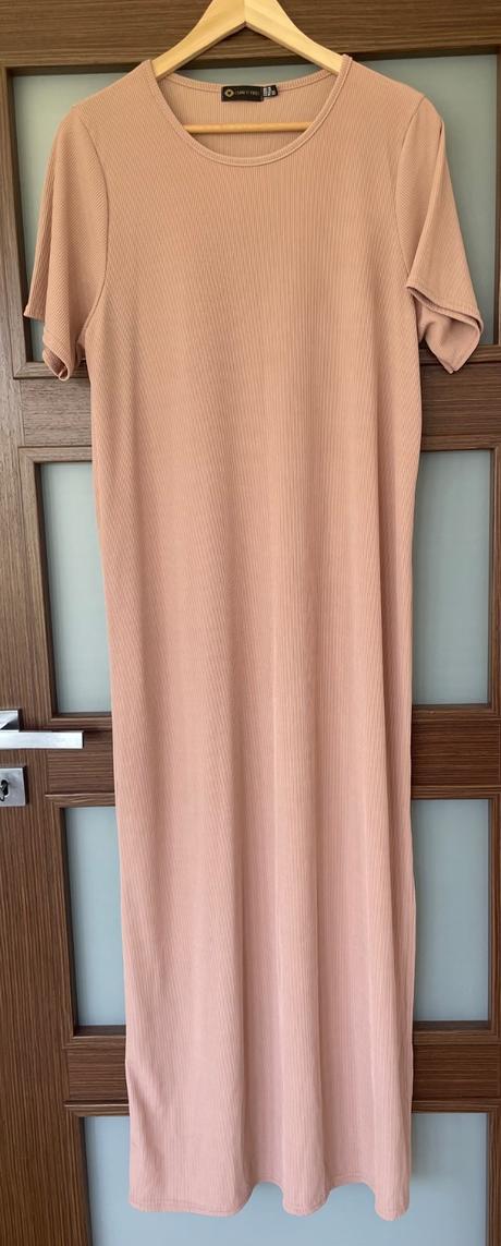 Staroruzove rebrovane maxi saty, 42