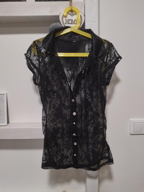 Čipková priesvitná blúzka, s