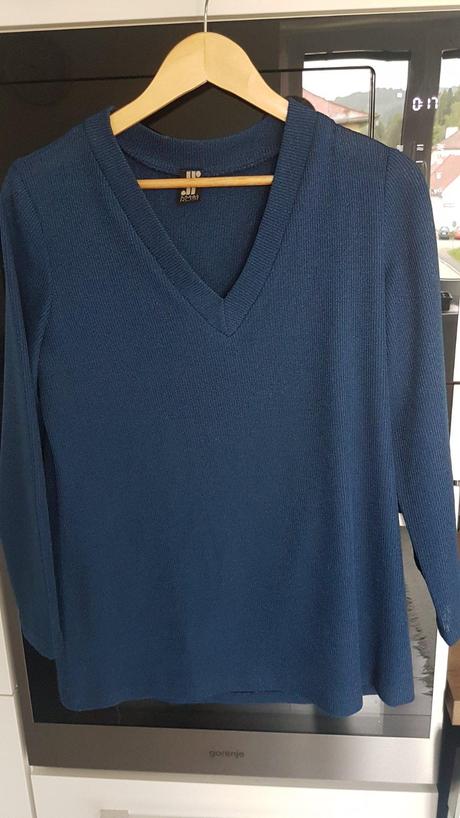 Dámsky sveter velk.l/xl, l