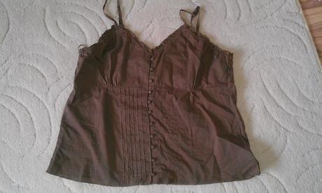 Pekný letný top, 46