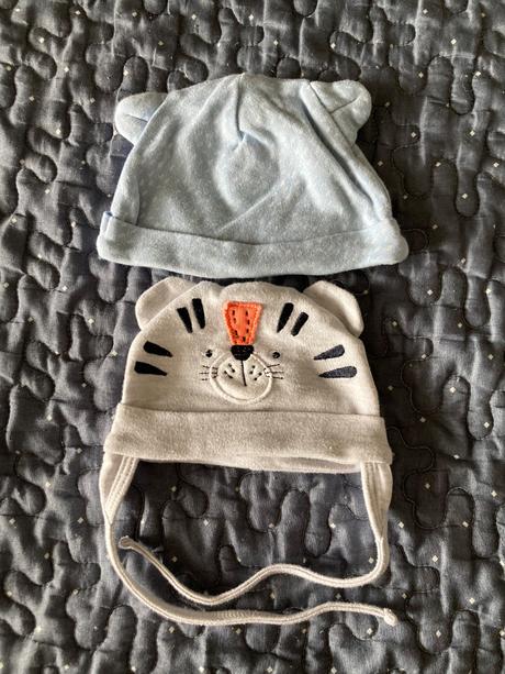 Tenké čiapky 0-3 mesiace, f&f,62