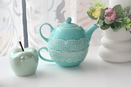 Čajník so šálkou-2in1, 