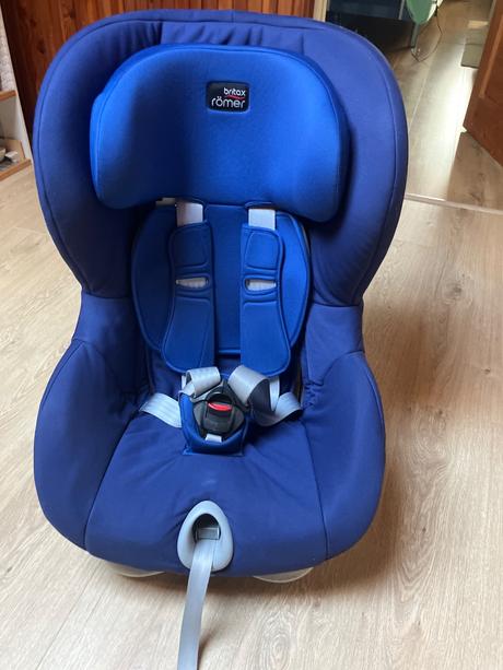 Autosedačka, britax