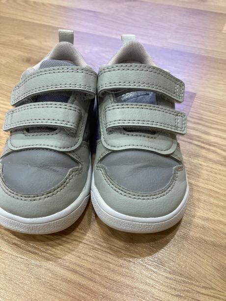 Adidas tenisky, adidas,21