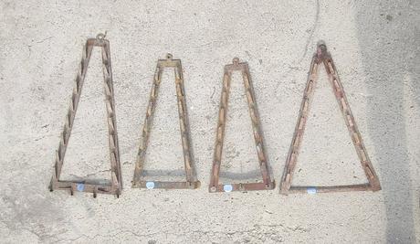 Retro držiaky na pokrievky, 