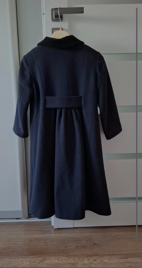 Elegantný vlnený kabátik, 110