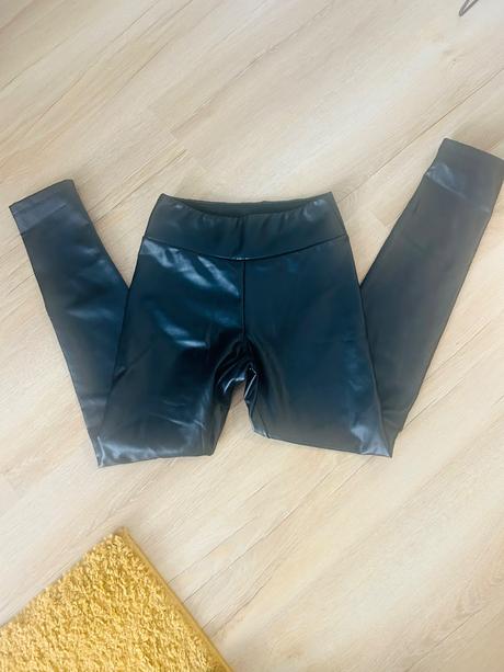 Calzedonia kožené leginy, calzedonia,s