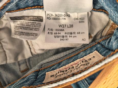Levis 501 rovné štýlové rifle s vysokým pásom s-m, levis,m