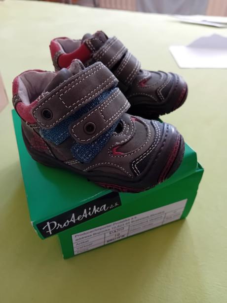 Topanocky kozene, protetika,19