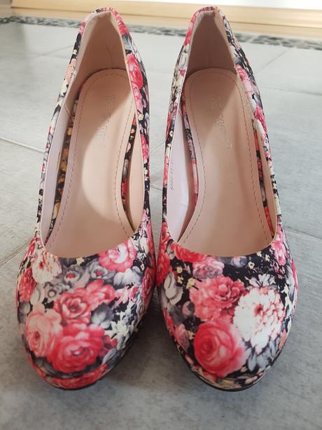 Dámske topánky lodičky, 37