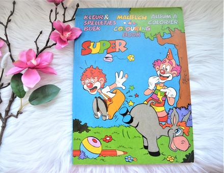 Omaľovánka s hrami-112strán,