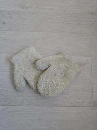 Rukavice č.92-98, 92