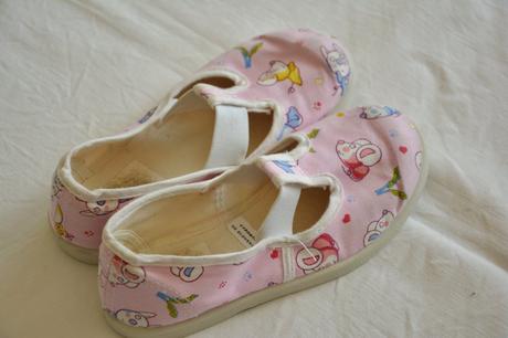 Cvičky s potlačou, baťa,26