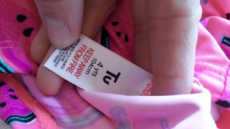 Melonikove plavky, tu,104