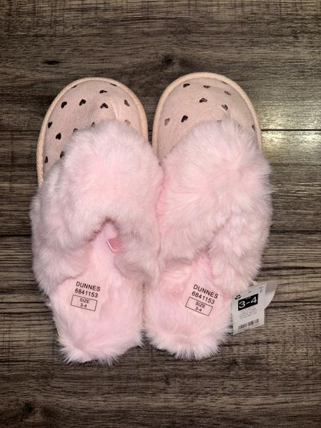 Papuče nové s visačkou, 35