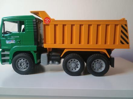 Nákladné auto man- zn. bruder,