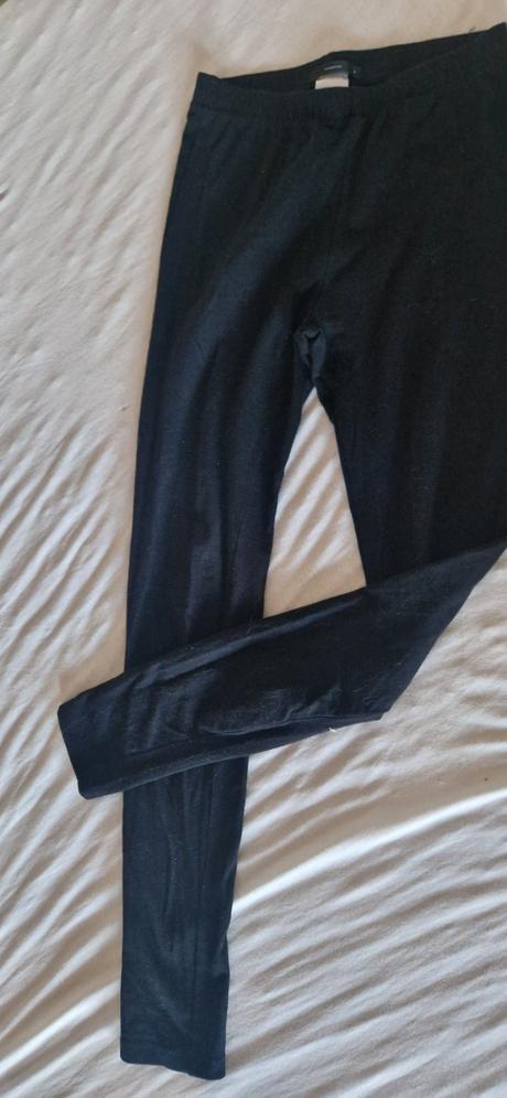 Leginy, reserved,164