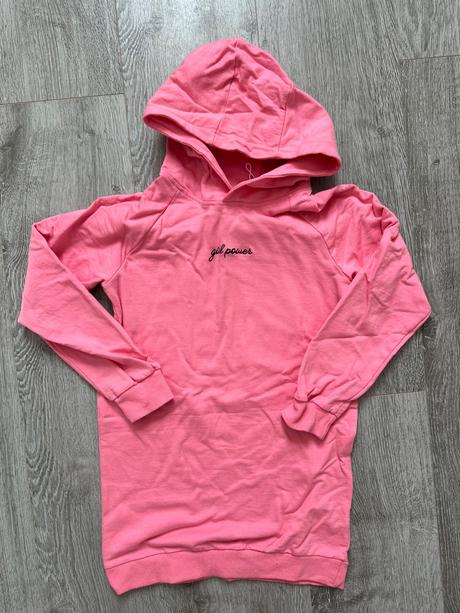 Predlzena mikina, sinsay,134